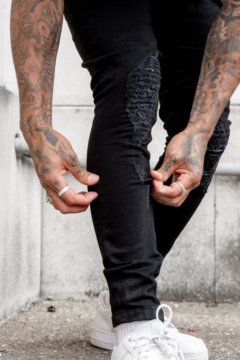 MEMPHIS - BLACK DISTRESSED DENIMS